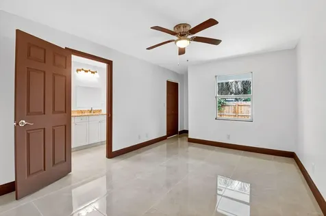 2932 Saginaw Avenue West Palm Beach FL 33409