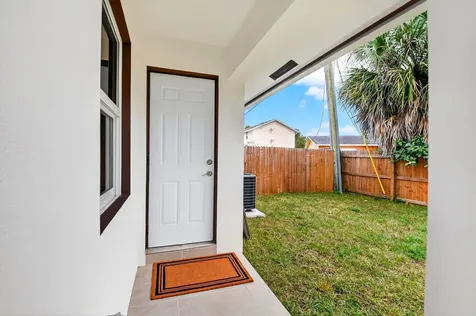 2932 Saginaw Avenue West Palm Beach FL 33409