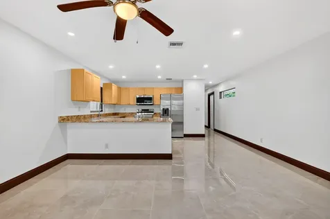 2932 Saginaw Avenue West Palm Beach FL 33409