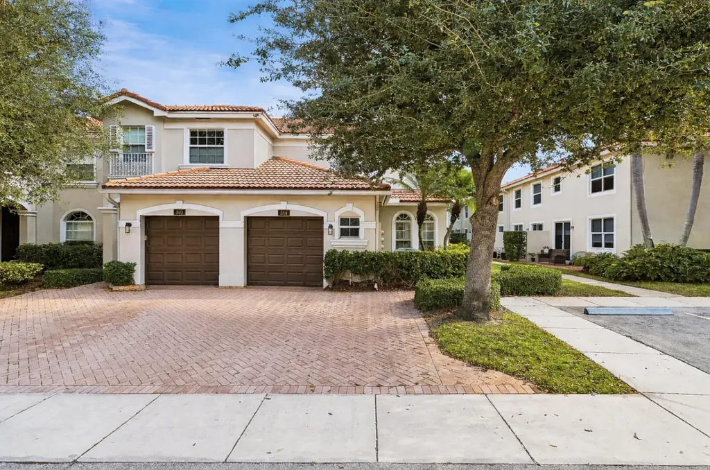 16088 Poppyseed Circle Delray Beach FL 33484