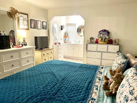 8011 Se Homestead Avenue Hobe Sound FL 33455