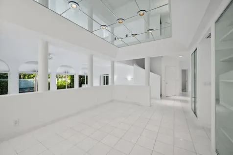 265 Everglade Avenue Palm Beach FL 33480
