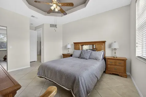 8638 Lineyard Cay West Palm Beach FL 33411