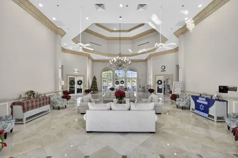 8638 Lineyard Cay West Palm Beach FL 33411
