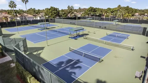 8638 Lineyard Cay West Palm Beach FL 33411