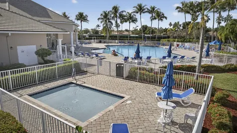 8638 Lineyard Cay West Palm Beach FL 33411
