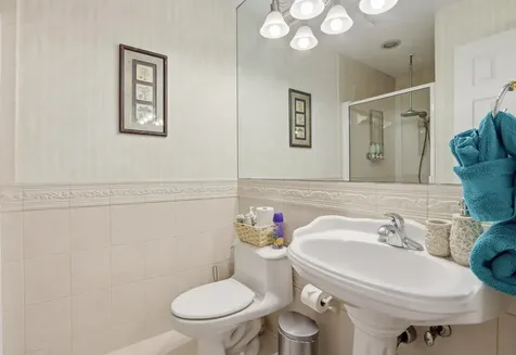 1905 Meadow Court Palm Springs FL 33406