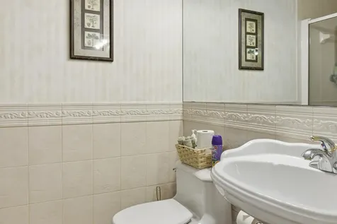 1905 Meadow Court Palm Springs FL 33406