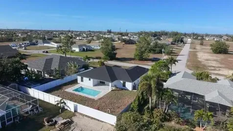 1213 Nw 22nd Place Cape Coral FL 33993