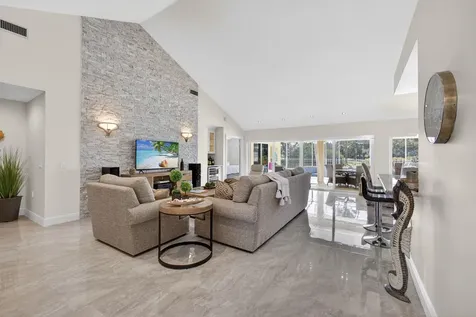 2294 Saratoga Bay Drive West Palm Beach FL 33409