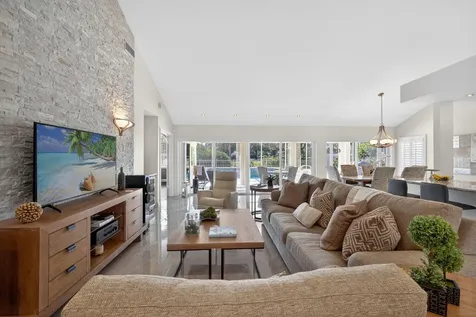 2294 Saratoga Bay Drive West Palm Beach FL 33409