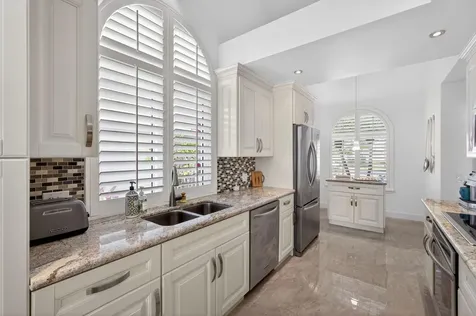 2294 Saratoga Bay Drive West Palm Beach FL 33409