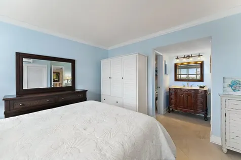 33 S Ocean Avenue Palm Beach Shores FL 33404