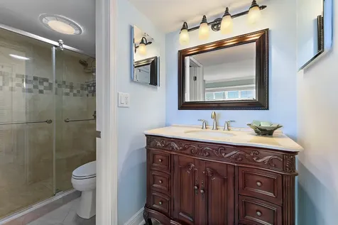 33 S Ocean Avenue Palm Beach Shores FL 33404