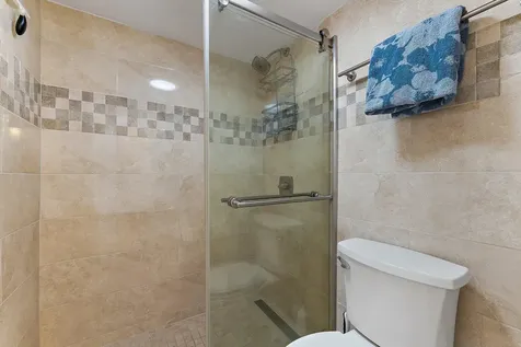 33 S Ocean Avenue Palm Beach Shores FL 33404