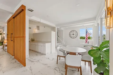 33 S Ocean Avenue Palm Beach Shores FL 33404