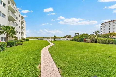 33 S Ocean Avenue Palm Beach Shores FL 33404