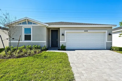 5469 Hampton Park Circle Vero Beach FL 32966