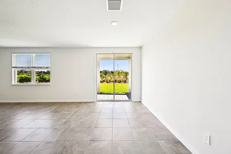 5469 Hampton Park Circle Vero Beach FL 32966