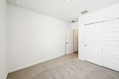 5469 Hampton Park Circle Vero Beach FL 32966