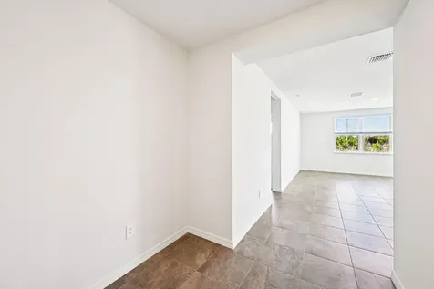 5469 Hampton Park Circle Vero Beach FL 32966