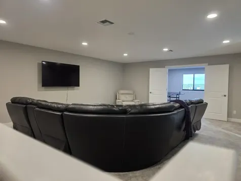 527 SE Vallarta Drive Port Saint Lucie FL 34984