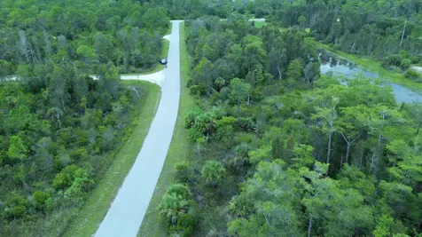 482 Westchester Drive Lehigh Acres FL 33972
