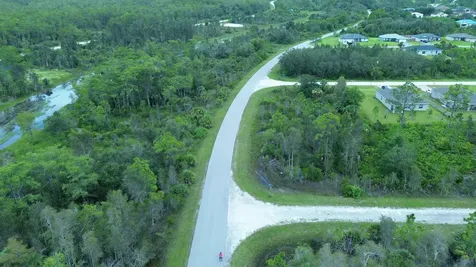 482 Westchester Drive Lehigh Acres FL 33972