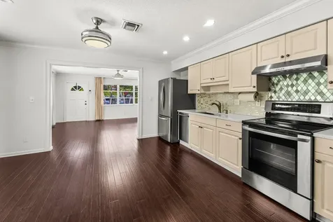 368 Plymouth Road West Palm Beach FL 33405