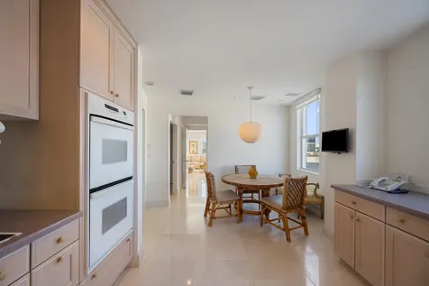 44 Cocoanut Row Palm Beach FL 33480