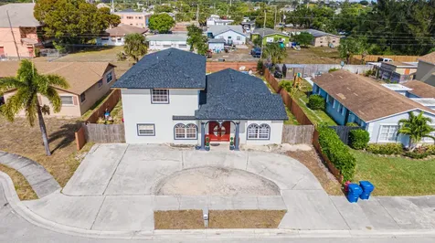 1412 W 27th Street Riviera Beach FL 33404