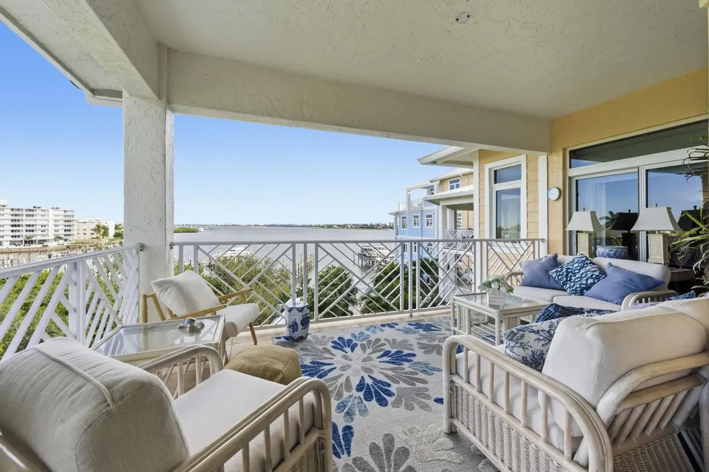 309 E Ocean Avenue Lantana FL 33462