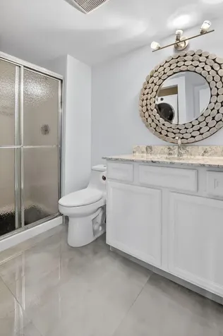 8310 Casa Del Lago Boca Raton FL 33433