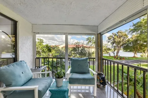 8310 Casa Del Lago Boca Raton FL 33433