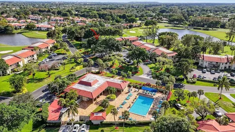 8310 Casa Del Lago Boca Raton FL 33433