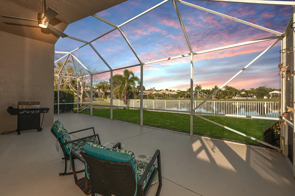 1039 Se Westminster Place Stuart FL 34997