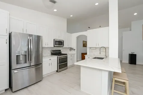 1039 Se Westminster Place Stuart FL 34997
