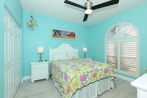 1039 Se Westminster Place Stuart FL 34997