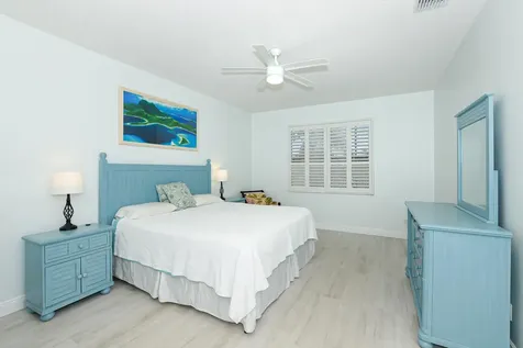 1039 Se Westminster Place Stuart FL 34997