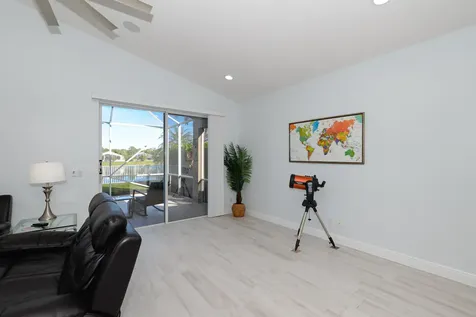 1039 Se Westminster Place Stuart FL 34997