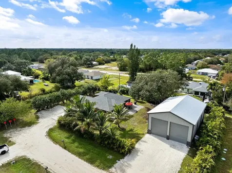 8015 97th Court Vero Beach FL 32967