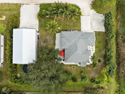 8015 97th Court Vero Beach FL 32967