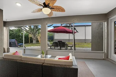 8015 97th Court Vero Beach FL 32967