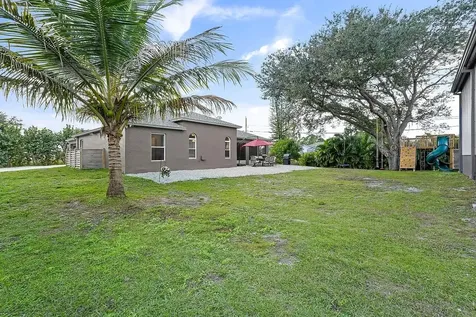 8015 97th Court Vero Beach FL 32967