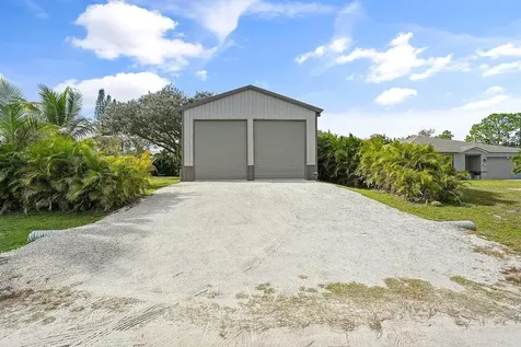8015 97th Court Vero Beach FL 32967