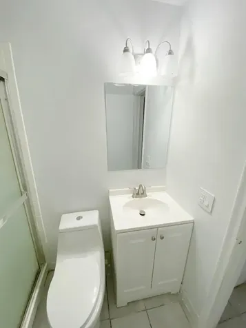 2715 Ponce De Leon Boulevard Delray Beach FL 33445