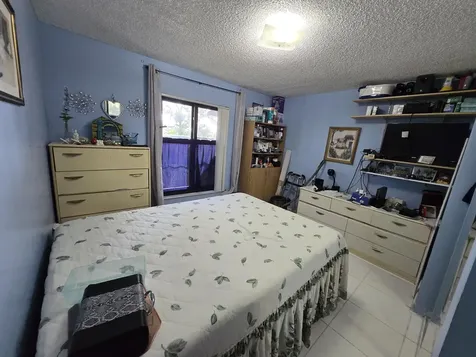 819 Sky Pine Way Greenacres FL 33415