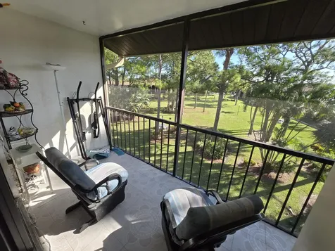 819 Sky Pine Way Greenacres FL 33415