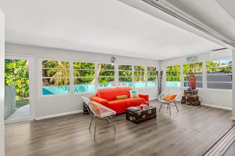 113 Park Lane Hypoluxo FL 33462