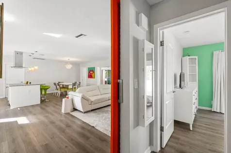 113 Park Lane Hypoluxo FL 33462